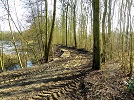 Aanvang steigerbouw Bosvijver 001