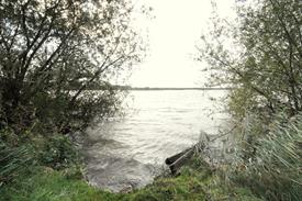 Foto impressie bouwfasen vissteiger Heeresmeer Feb 2012 (1)
